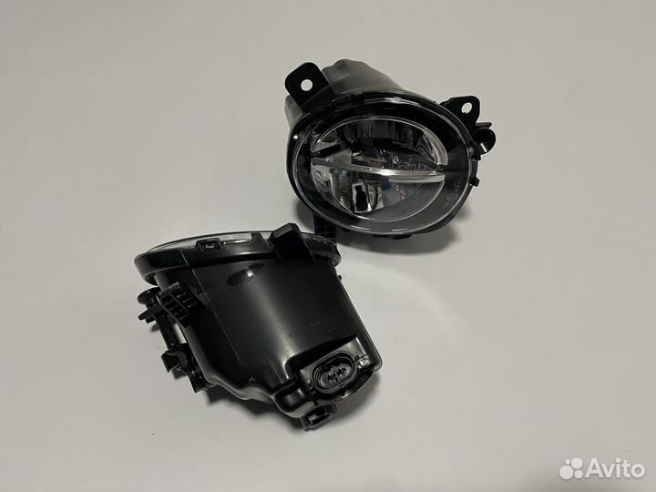 Комплект передних противотуманок BMW F30 LED