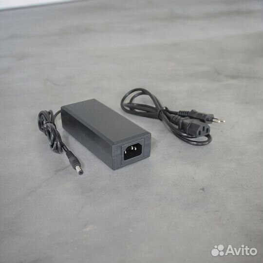 Блок питания 12V 5A TM-1250 для видеонаблюдения, т