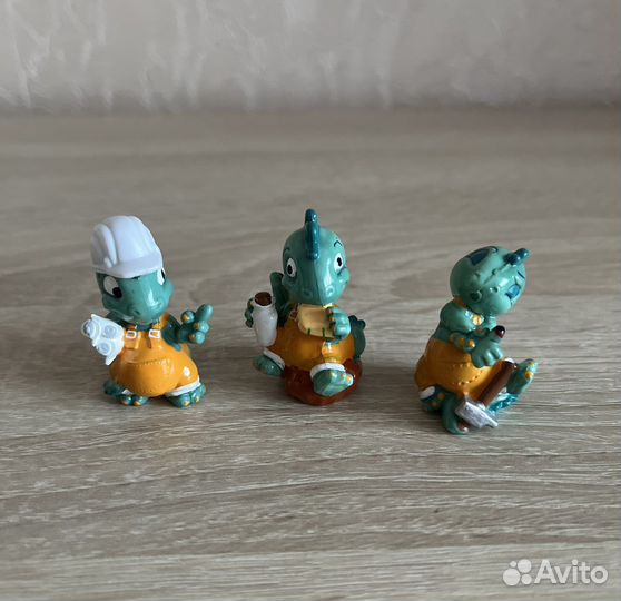 Игрушки из киндер сюрприза динозавры