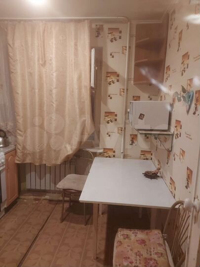 2-к. квартира, 42 м², 2/4 эт.