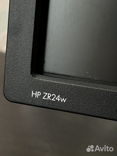 HP ZR24W