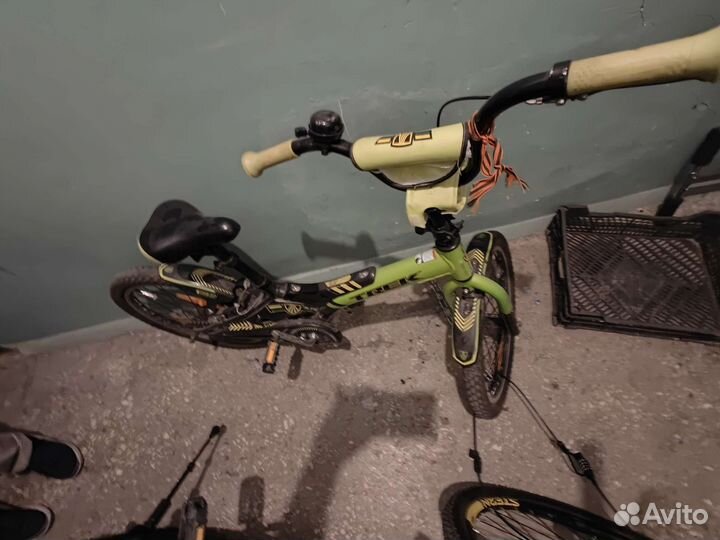 Детский велосипед трек