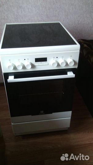Продается электрическая плита