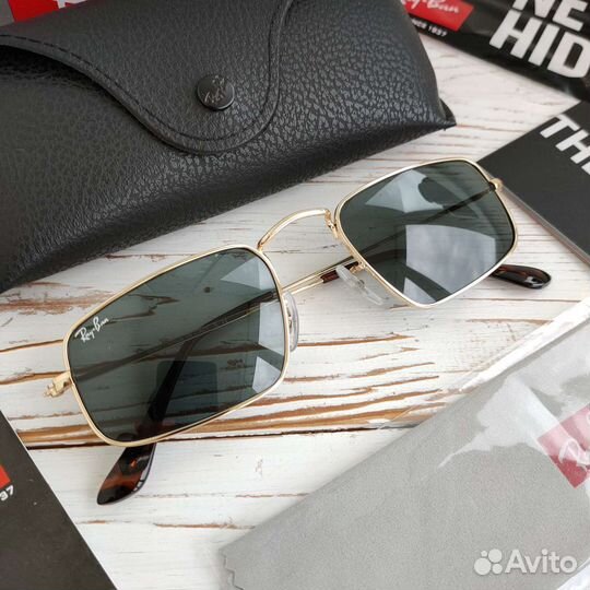 Солнцезащитные очки Ray-Ban Julie