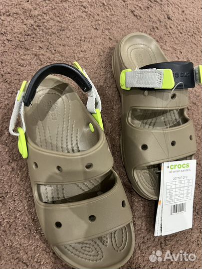 Сандалии crocs j3