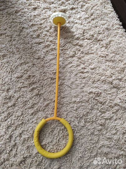 Скакалка на одной ноге