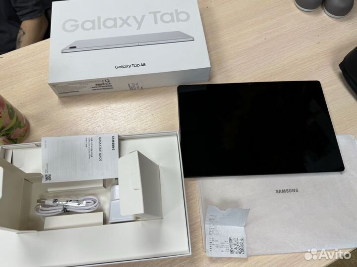 Samsung galaxy tab a8 64