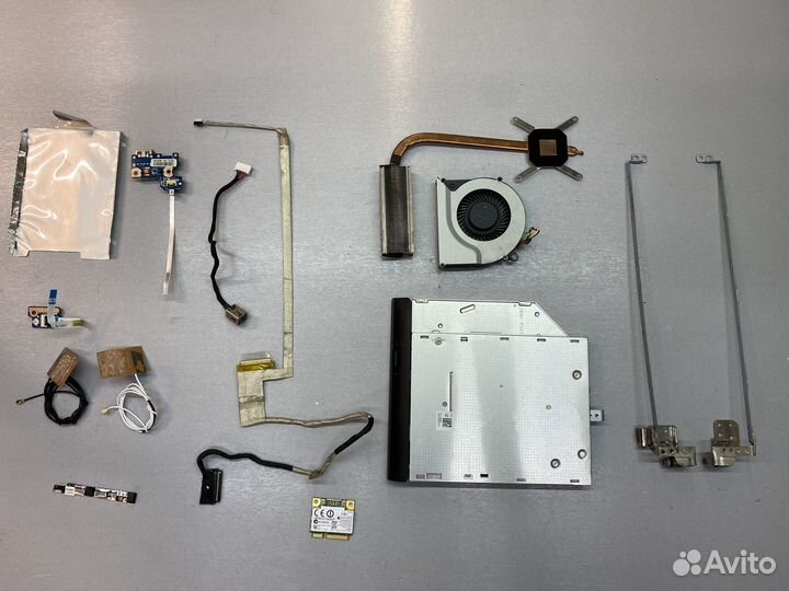 Toshiba C850D на запчасти