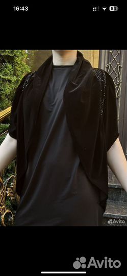 Жилетка женская бархатная с пайетками