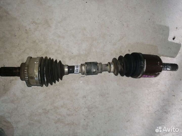 Полуось передняя правая (приводной вал, шрус) Mazd