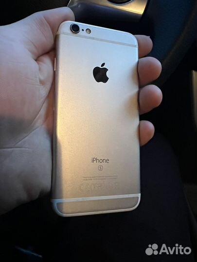 Телефон iPhone 6s