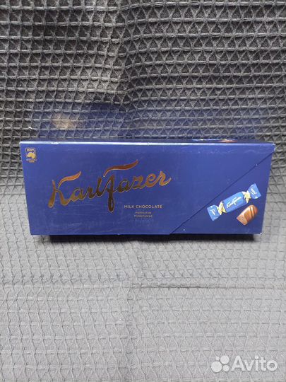 Конфеты из молочного шоколада Karl Fazer 270г