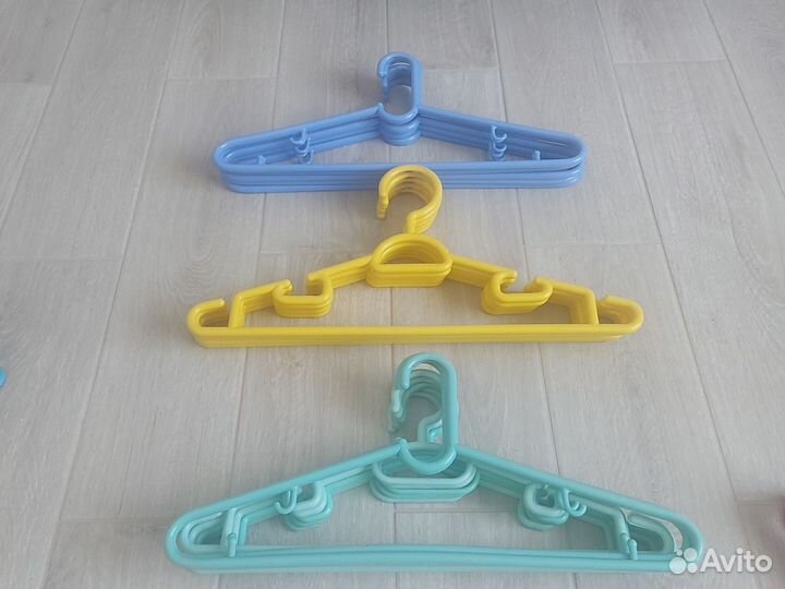 Вешалки плечики детские