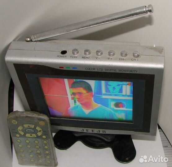 Портативный телевизор