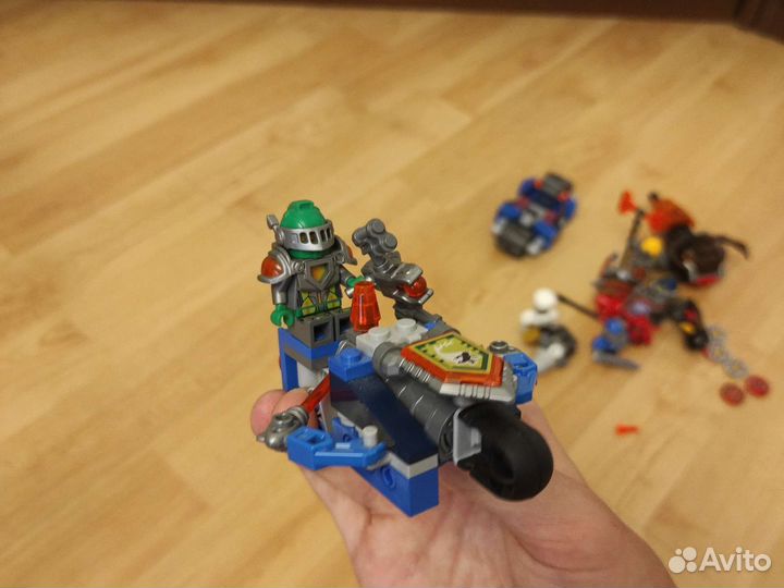 Lego nexo knights передвижной замок крепость