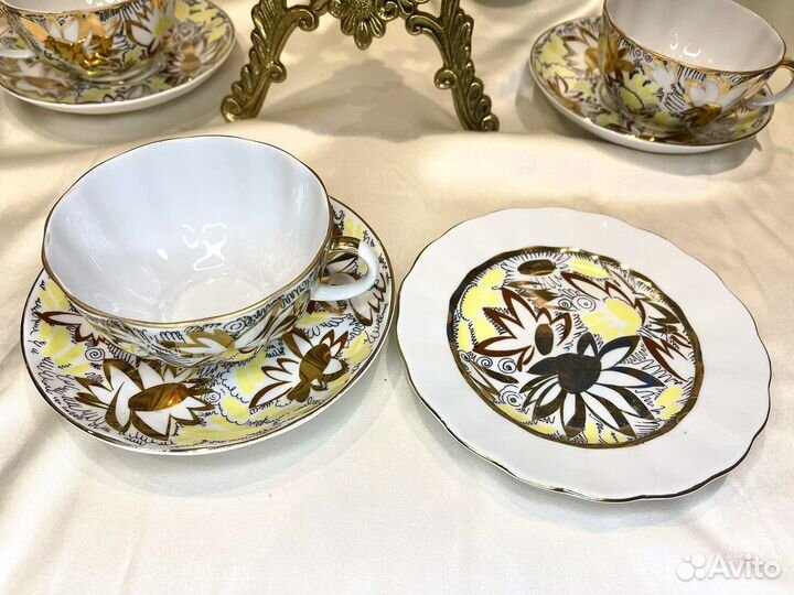 Набор пять Чайных троек « золотые ромашки» Новые