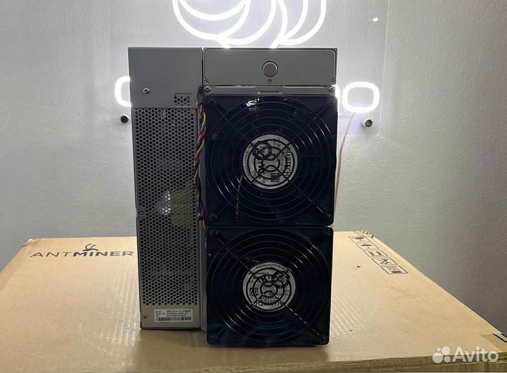 AntMiner S21 188T