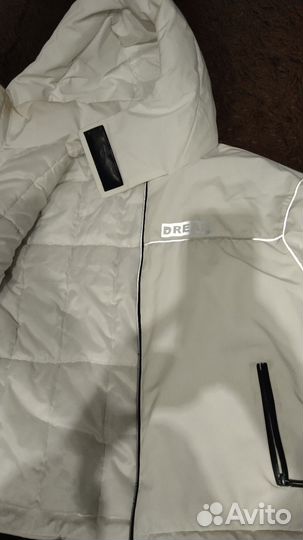 Куртка демисезонная женская 42 44 с капюшоном