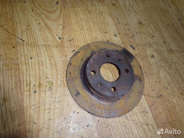 Диск тормозной передний не вентилируемый ваз 2114