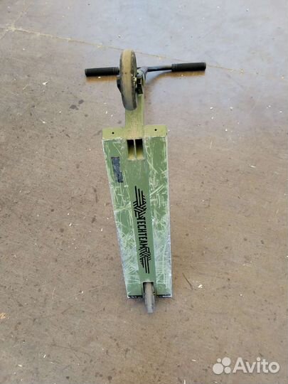 Самокат стрит tech team shreder