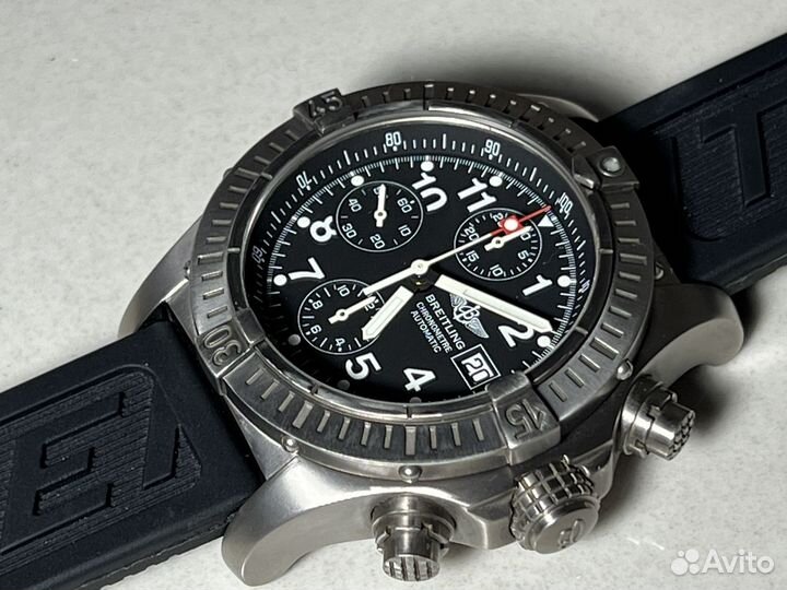 Breitling Avenger E13360 Chronograph 300м 44мм