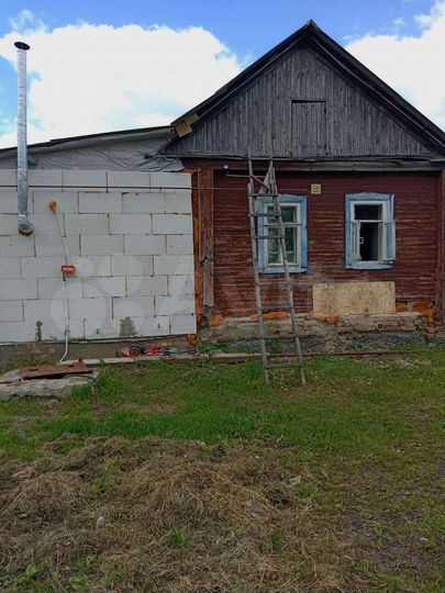 Дом 35 м² на участке 10 сот.