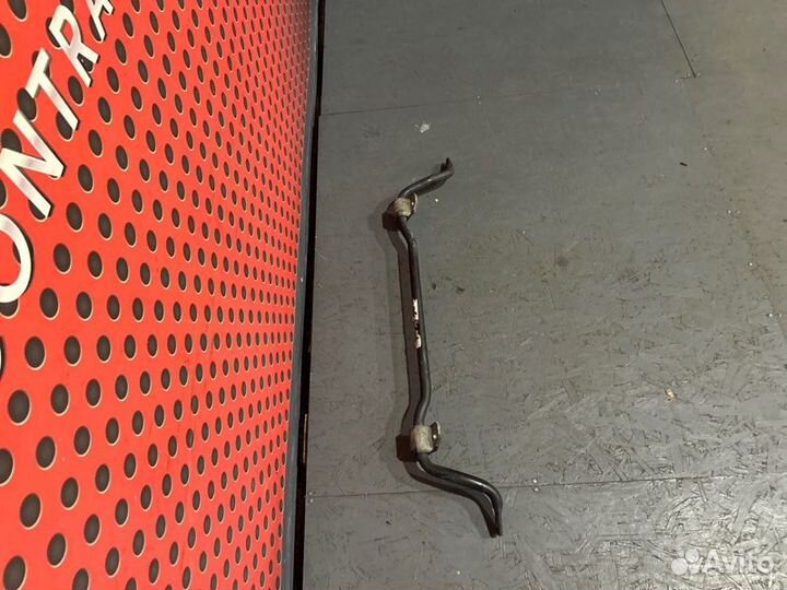 Стабилизатор подвески (поперечной устойчивости)