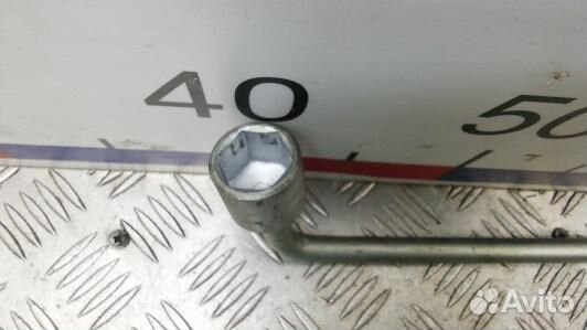 Ключ колесный mitsubishi outlander 2 (GEA09VP01)