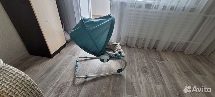 Шезлонг детский