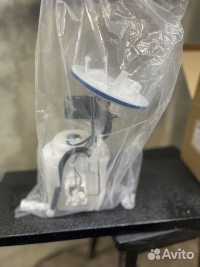 Бензонасос в сборе на Сонату YF, i40, IX35