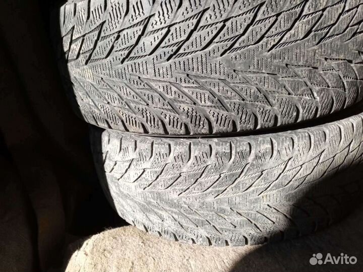 Nokian Tyres Hakkapeliitta R2 205/60 R16