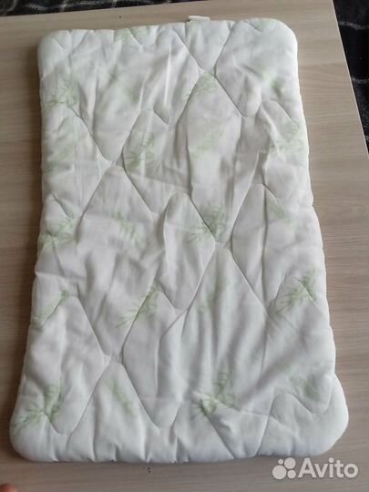Подушка детская размер 40 на 60 см