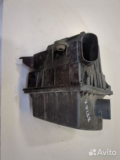 Корпус воздушного фильтра Volkswagen Polo, 2010