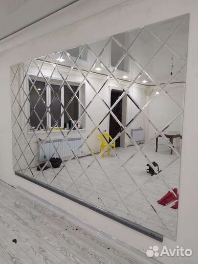 Зеркало на заказ Ромбики и другое