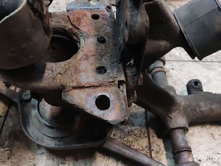 Балка передняя. Нива. 21213.21214.2131.2121