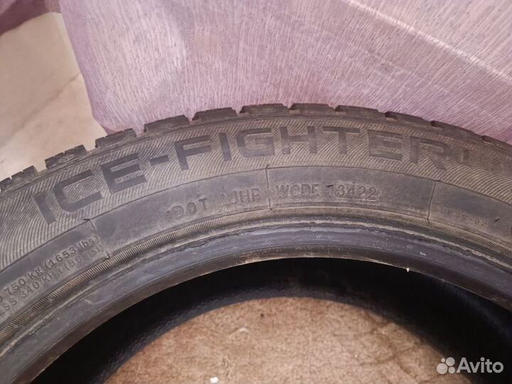 Roadcruza Ice-Fighter I 215/55 R17