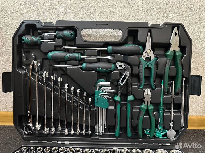 Набор инструментов 142 предмета
