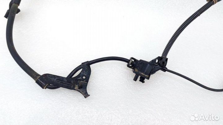 Проводка суппорта задняя левая Toyota Rav4 50