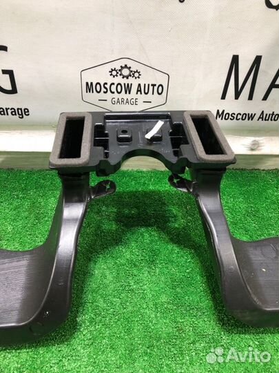 Воздуховод салона задний Bmw X7 G07 B58B30P (B58N)