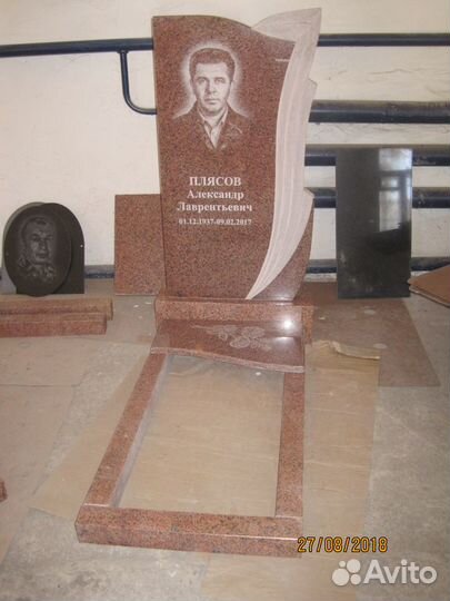 Памятники из гранита