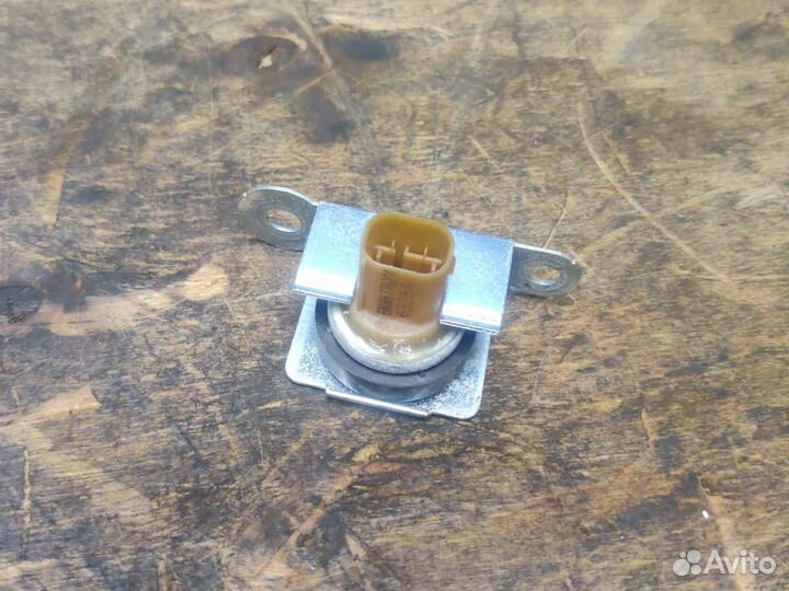 Датчик ускорения BMW E66 LCI рестайлинг