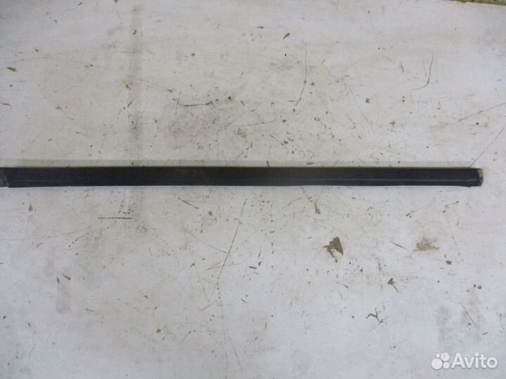 Бархотка наружная задняя Форд Фьюжн 2008