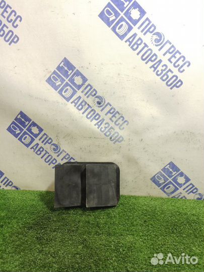 Воздушный клапан кузова задний левый Peugeot 206