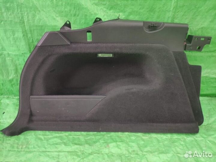 Обшивка багажника лев. зад. Volkswagen Touareg