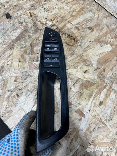 Блок управления стеклоподъемниками Bmw X5 E70, 613