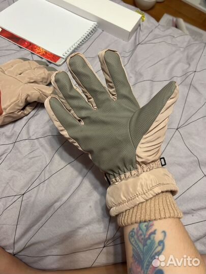 Перчатки