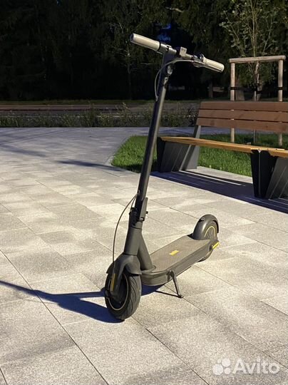 Электросамокат ninebot max g30