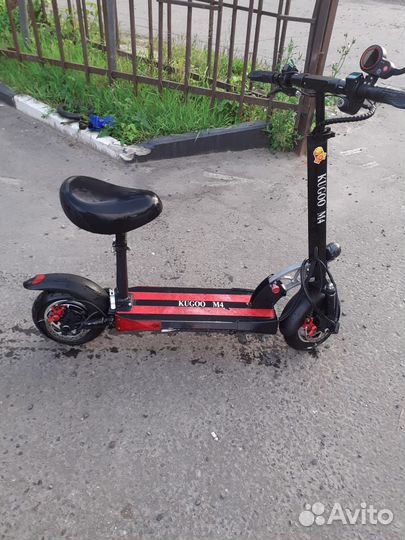 Самокат взрослый электрический бу