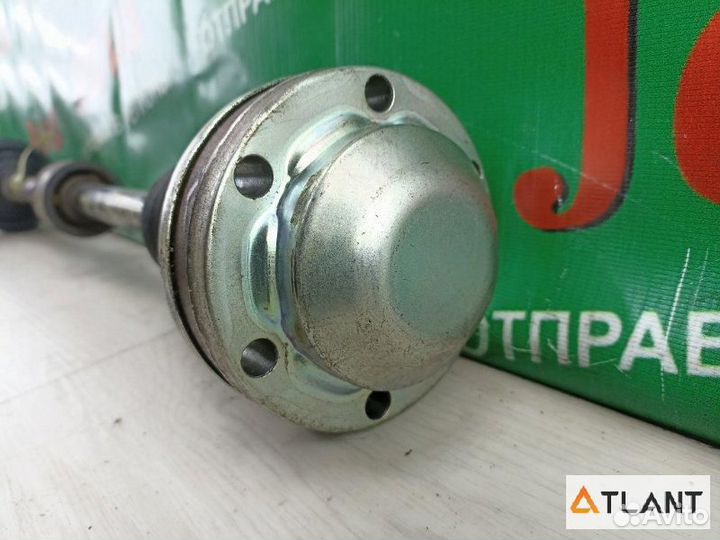 Привод передний правый audi Q3