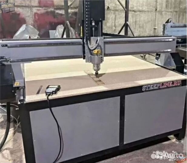 Фрезерный станок по дереву с завода